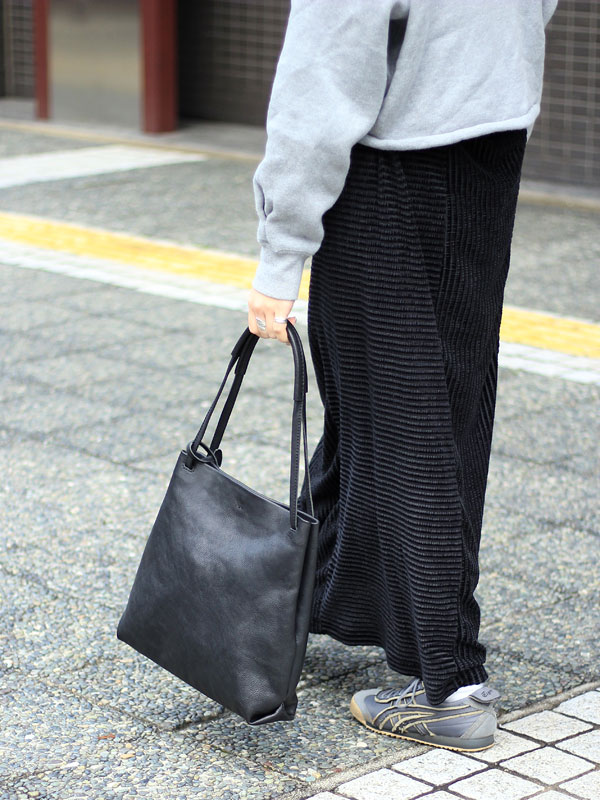 ショルダートート(G-94)　Sサイズブラックレディース手持ち