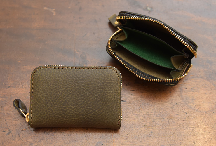 ダークグリーンのイタリア革で作った小型ミニ財布「革鞄のHERZ(ヘルツ