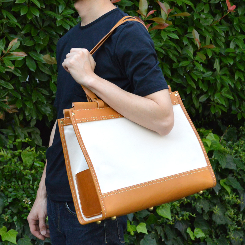 TOTE1の肩かけ