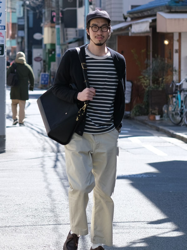 2wayトート　黒　肩掛け　男性
