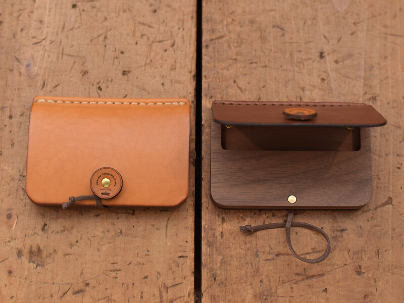BOOK CARDCASE KURU 定番革仕様(NQT-5)　見開き