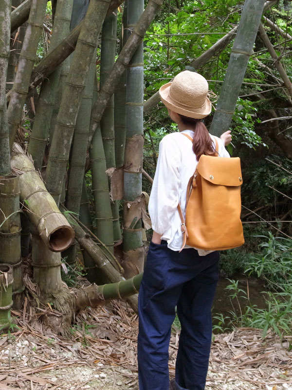 【旅モノ2015】亀の甲リュック(TB-1534)　使用例