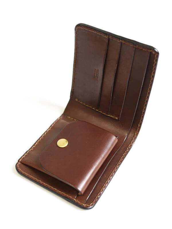 ずっと作り続けているスタンダードデザインの二つ折り財布「革鞄のHERZ(ヘルツ)公式通販」