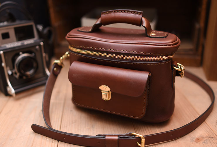 普段使いもできるミニカメラバッグ(N-5)
