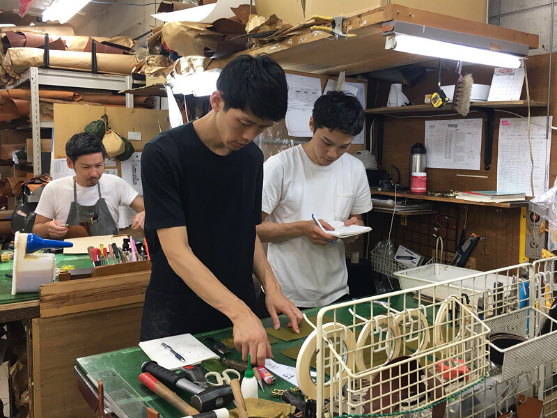 いつもはヘルツ本店にいる作り手の村松