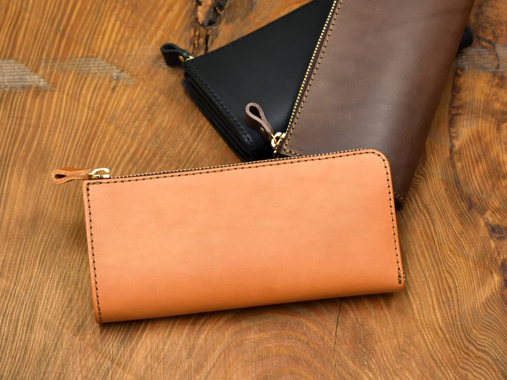 AA821 BMW ラウンドファスナー 長財布 ボールペン付き