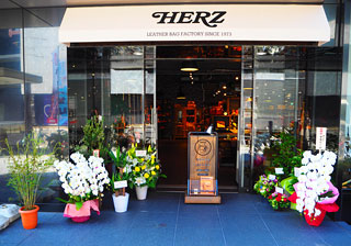 HERZ大阪店リニューアルオープン