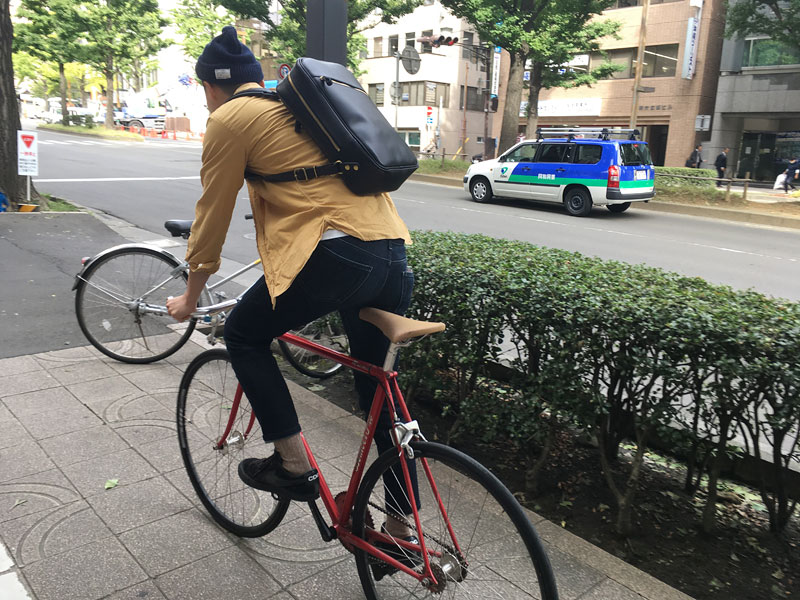 ベリッシモリュック(R-17)　自転車乗り