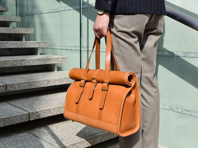 Herz仙台店 鞄 レザーバッグのヘルツ公式サイト 手作り革鞄と革製品