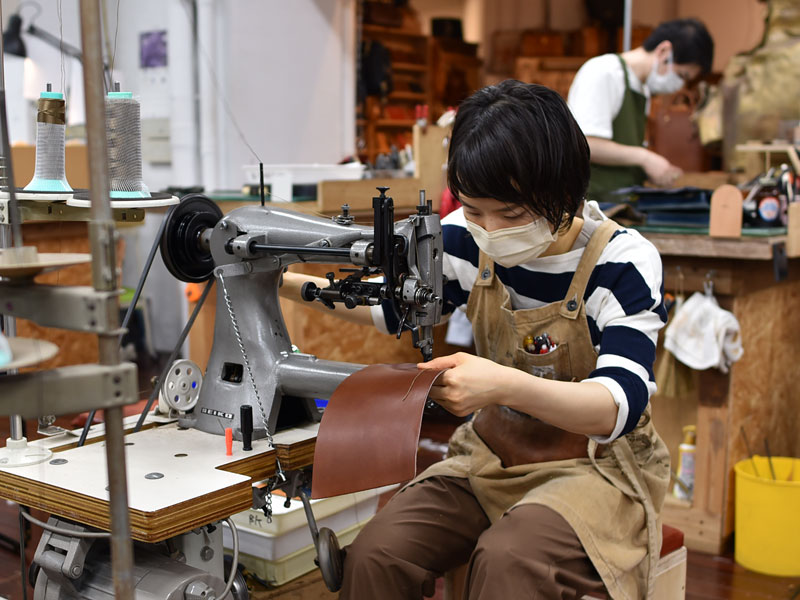 本店の小物マスター楠！