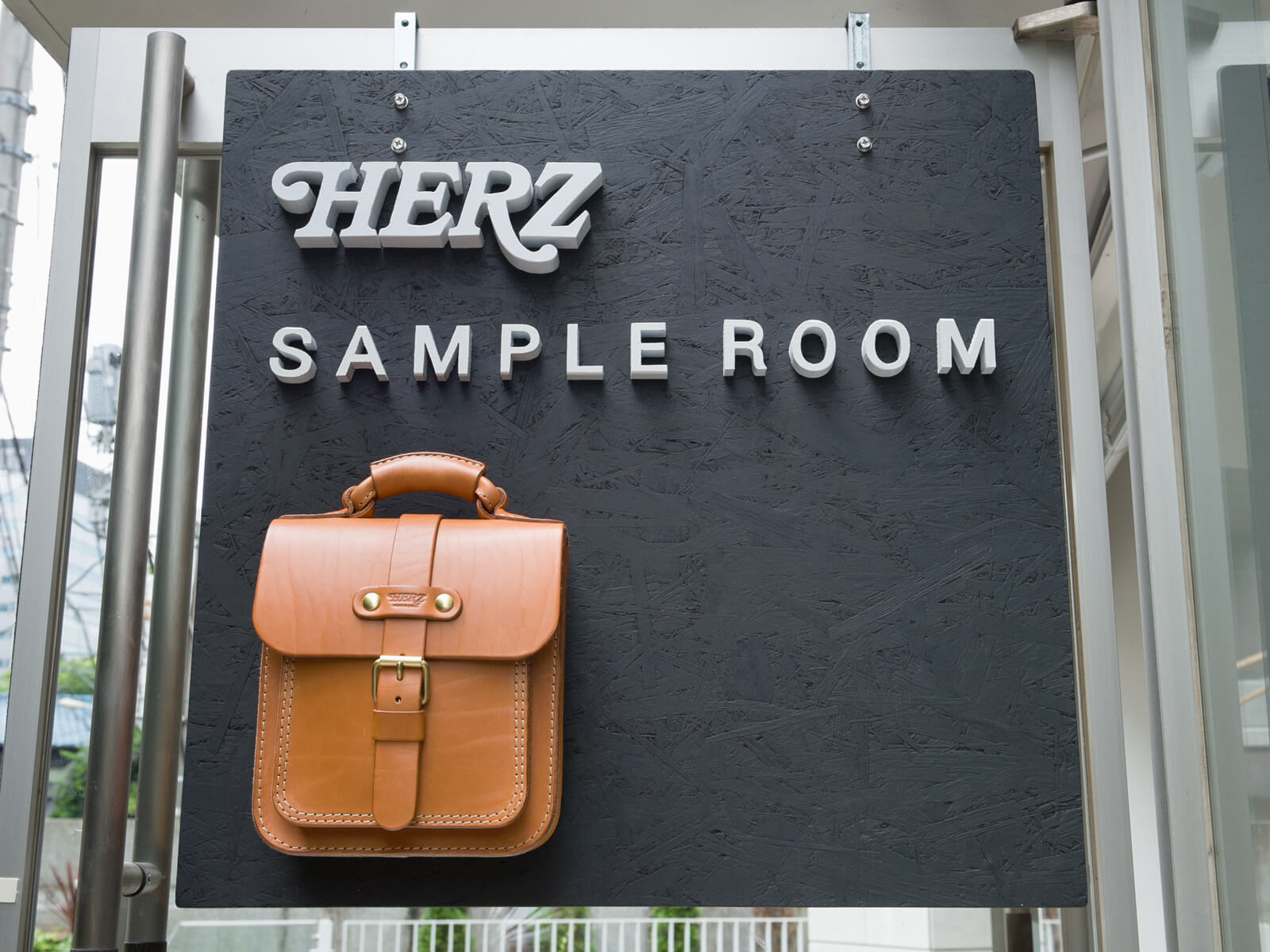 HERZ SAMPLE ROOMオープンのお知らせ