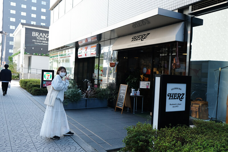 本町駅から大阪店へ到着