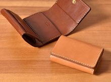 ミニ財布(小さい財布)・コンパクト財布の商品一覧ページへ