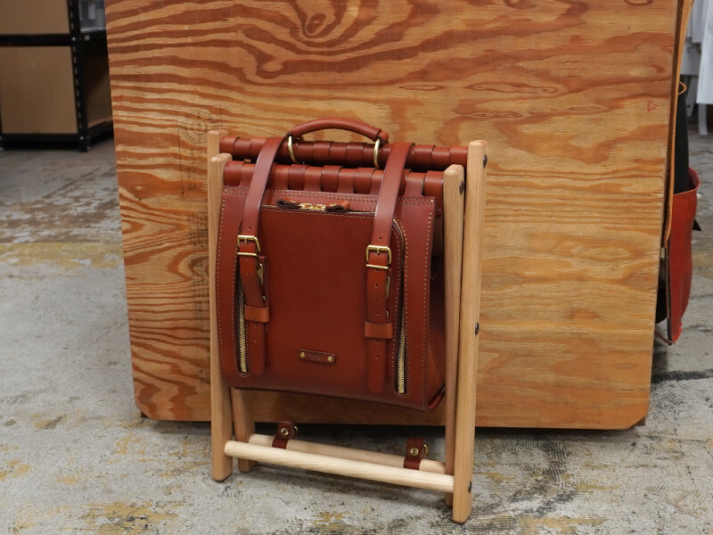 椅子鞄・リュック(LW-1)椅子-チョコ