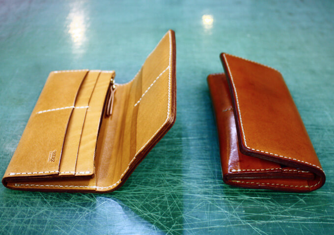 カード収納に強い長財布(WL-56)　エイジング比較