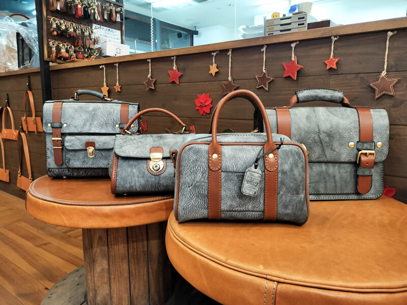 アラスカブラック×定番チョコ（茶糸）