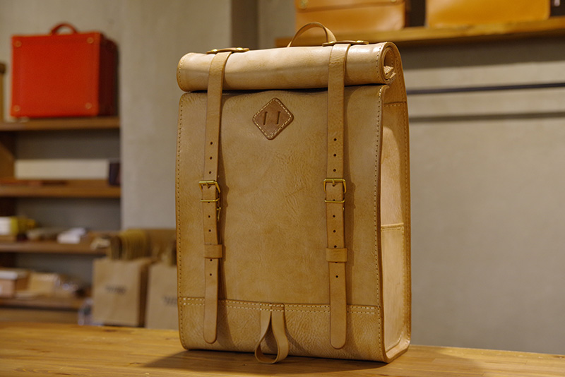 ロールトップバックパック(R-19)