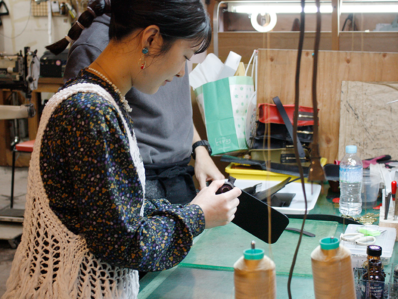 佐々木の製作風景3