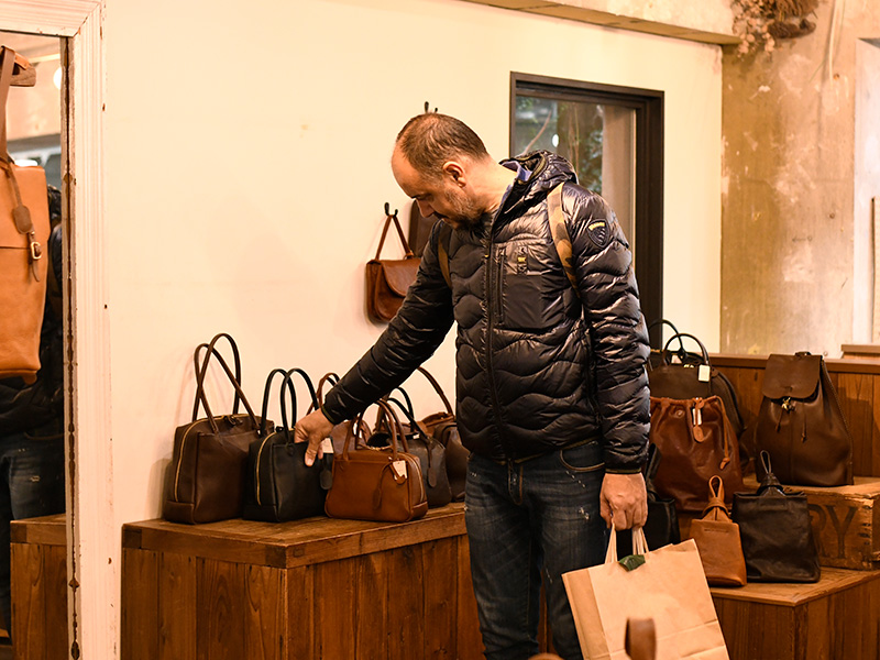 ラ・ペルラ・アッズーラの来訪2