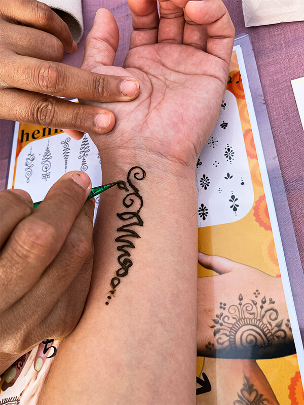 セイジ:ヘナタトゥー