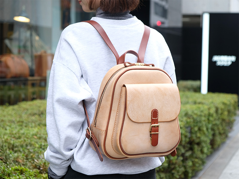 アラスカ×定番革の前ポケミニリュック(R-20)