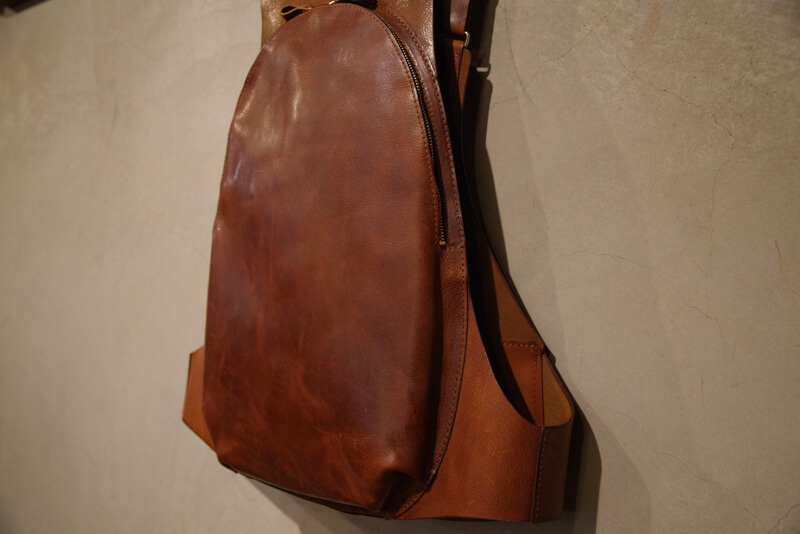 着る鞄・トラーゲン-AM4