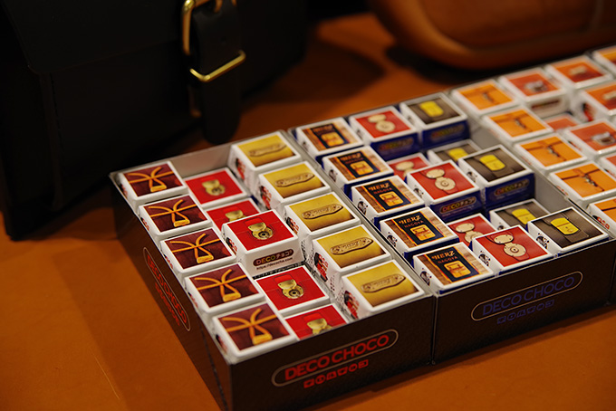 名古屋店オリジナルチロルチョコ1