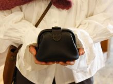 仙台店年始の様子と佐々木のポーチ