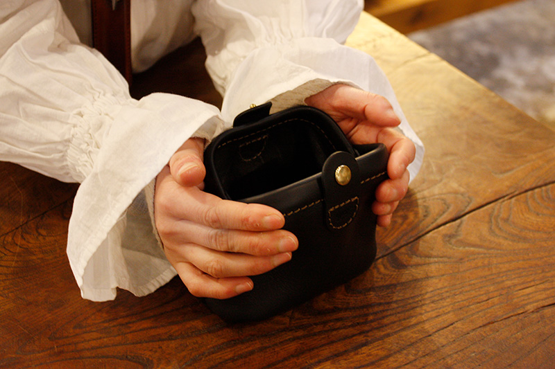 ガマ口ポーチ(KF-143)　閉じる時