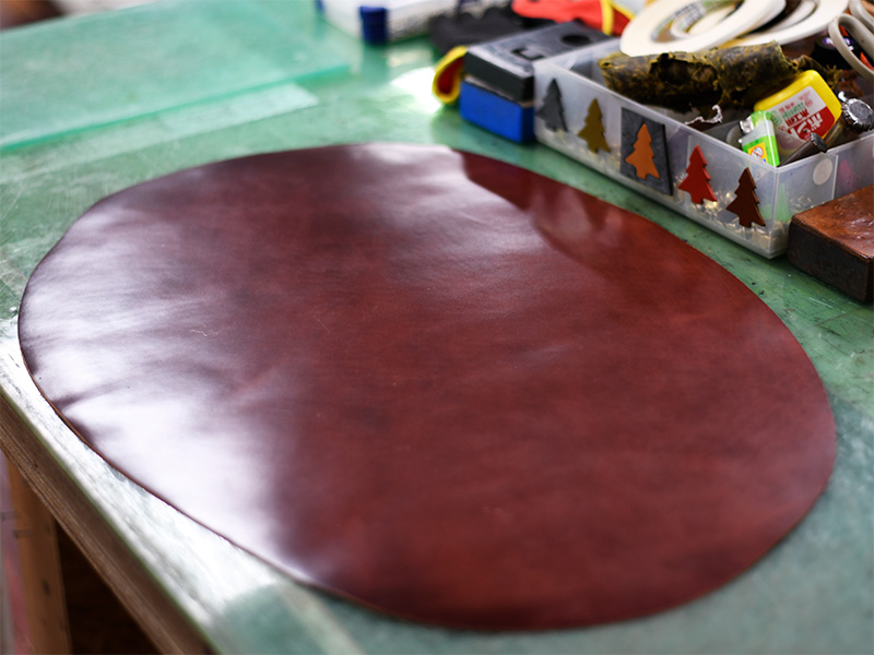 斎藤私物のコードバン