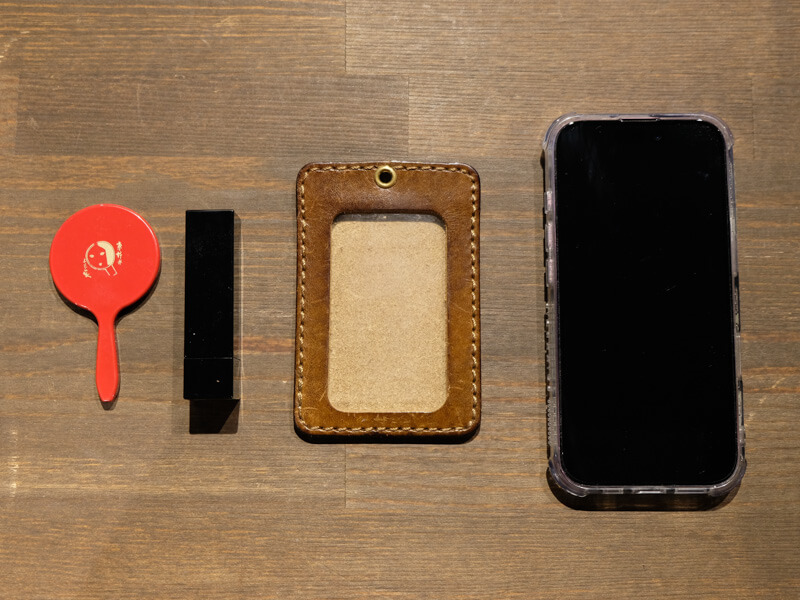 BW-20の前ポケット収納例