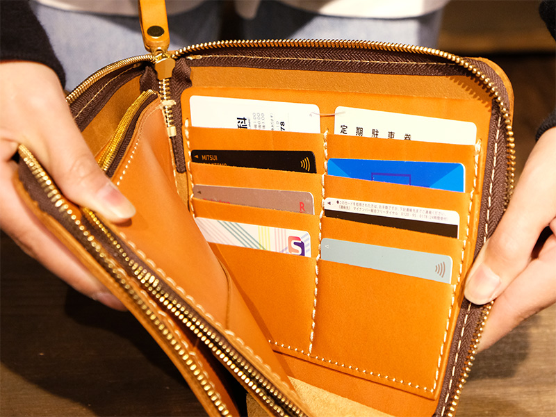 マルチケース(AIG-2630)3