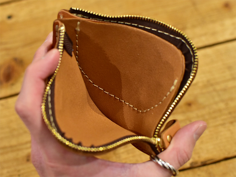 スワローウォレット(AIG-2621)1