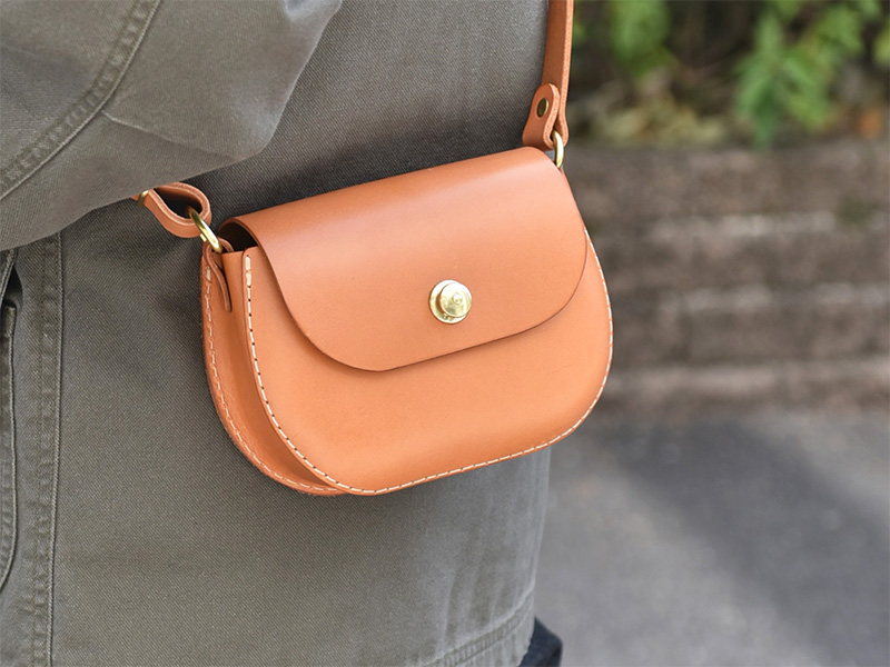 コロン(AIB-2608)2