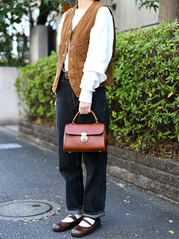 プチミニョン(Q-10)/チョコ/レディース着用