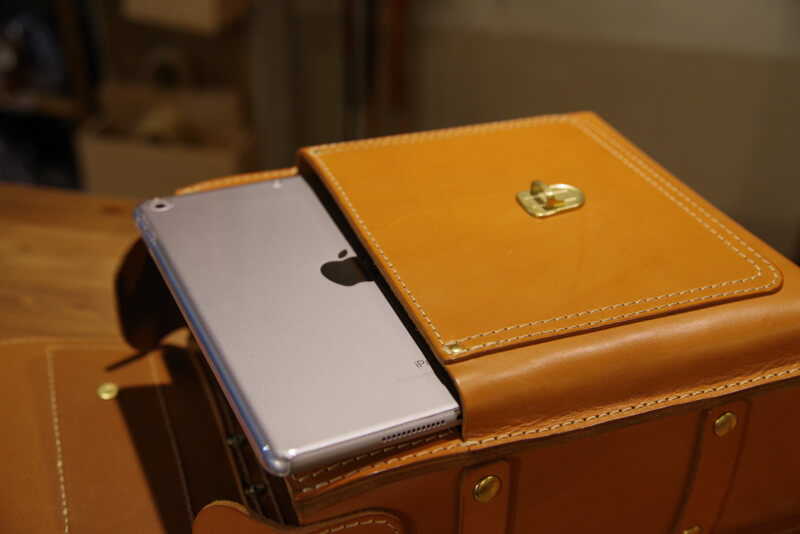 10・ガロン（NGY10-02）ポケットの使い方