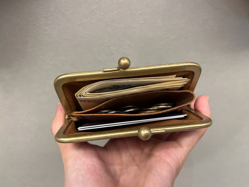 ガマ口財布の付属仕切り