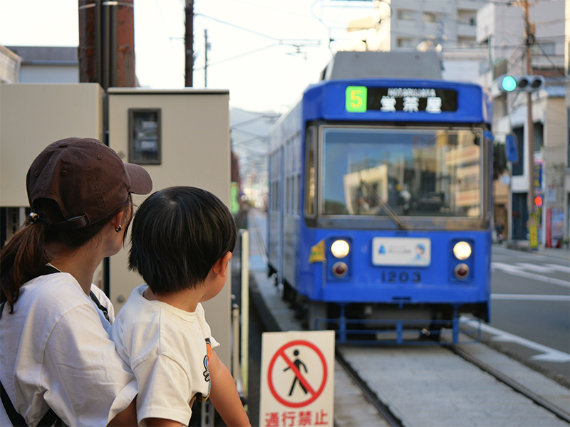 NET健斗_妻・息子と市電